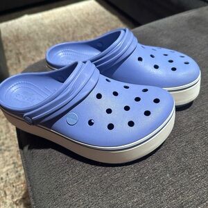 Crocband Clogs Crocs; Lilac; Size 10W